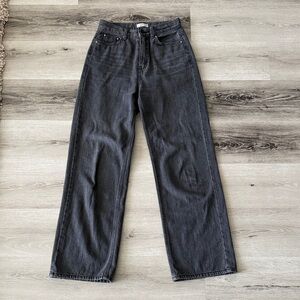 High-Waisted Wide Legged Jeans (from Korea) - size S (fits size 26) -